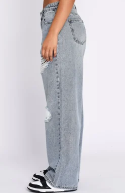 Denim | White Fox Boutique Cross My Path Jeans Light Wash blue