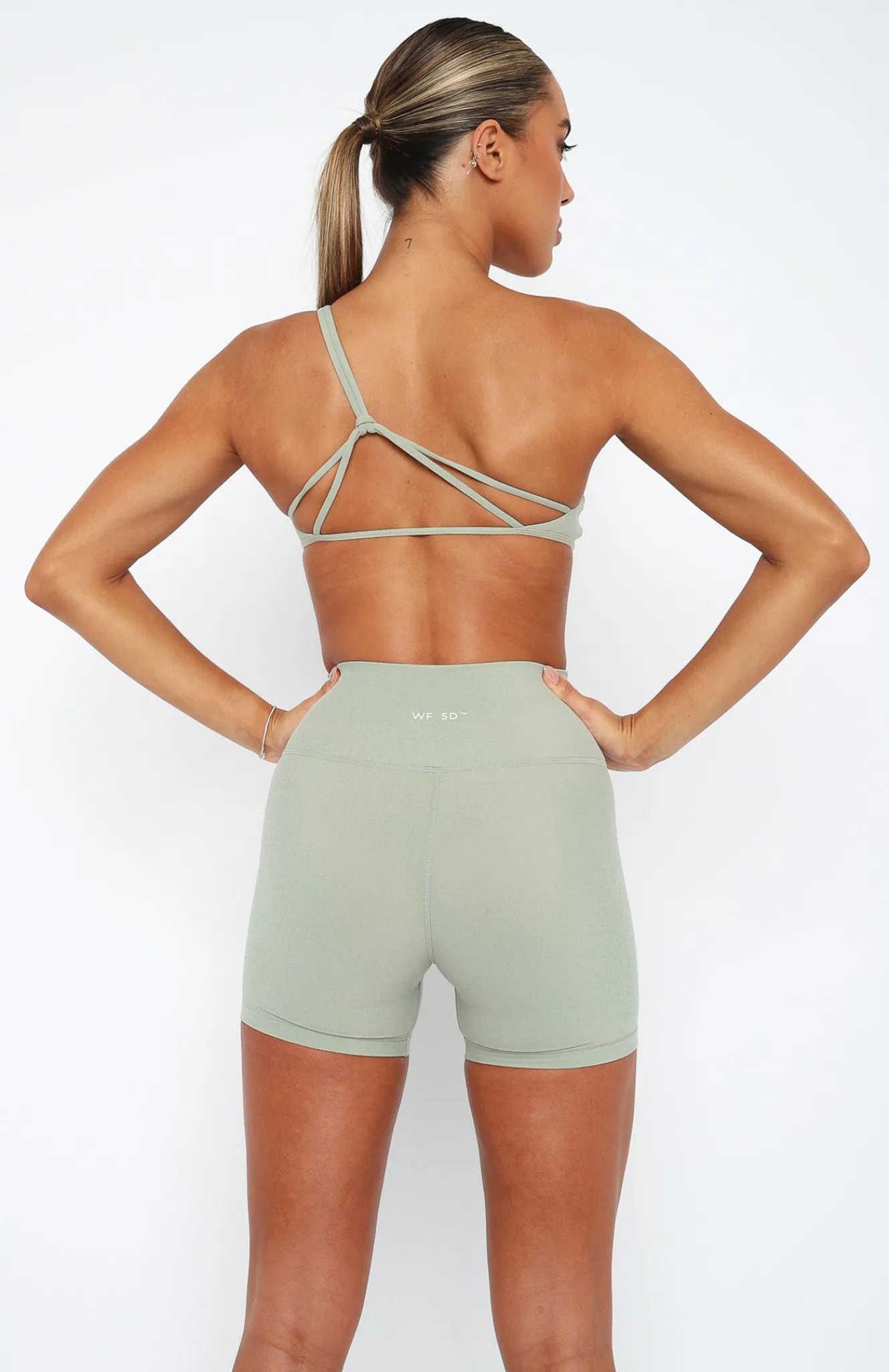 Sports Bras & Crops | White Fox Boutique Leighton Sports Bra Seamist green