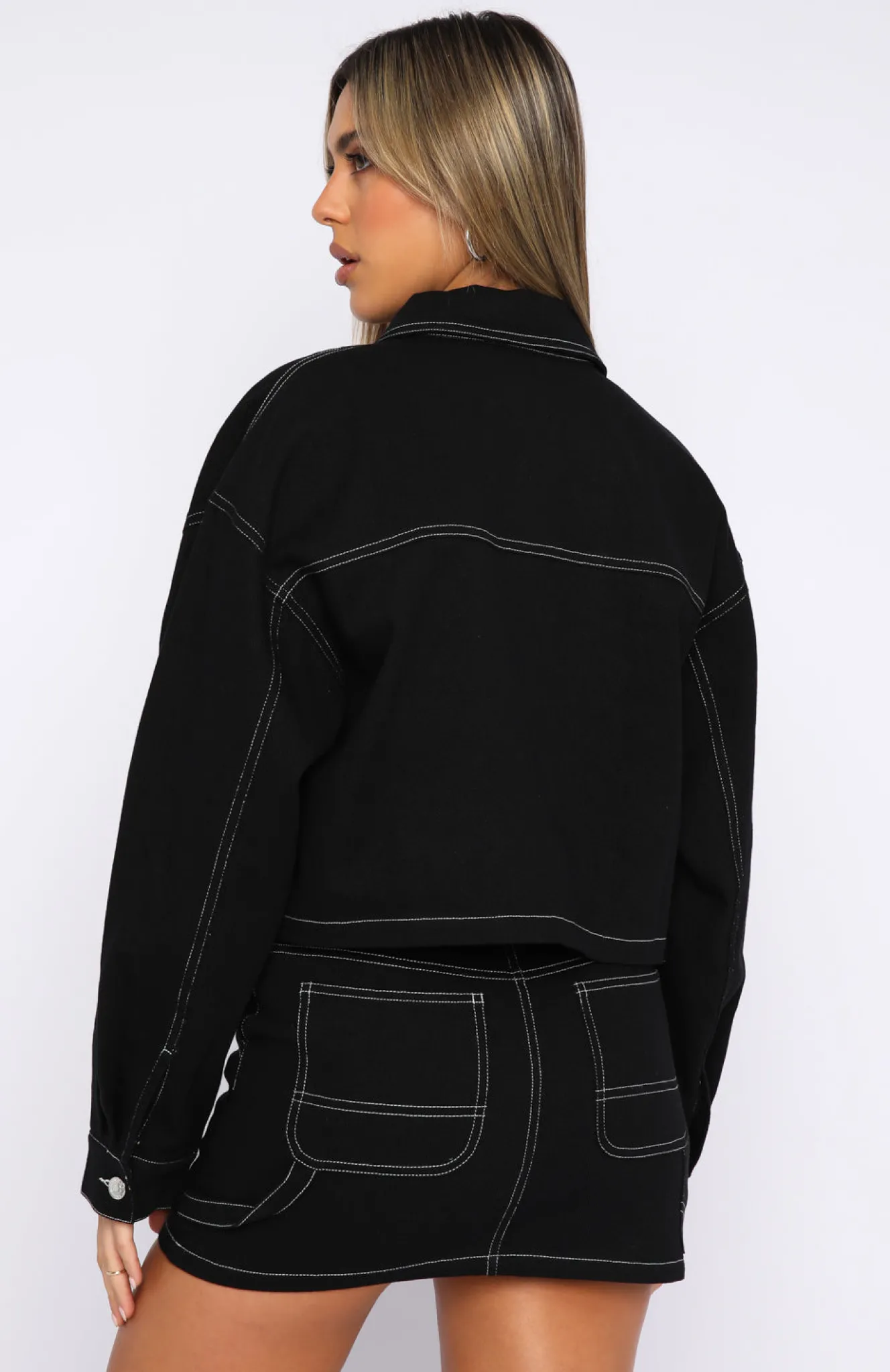Restocked | White Fox Boutique Mystery Of Love Cargo Mini Skirt black