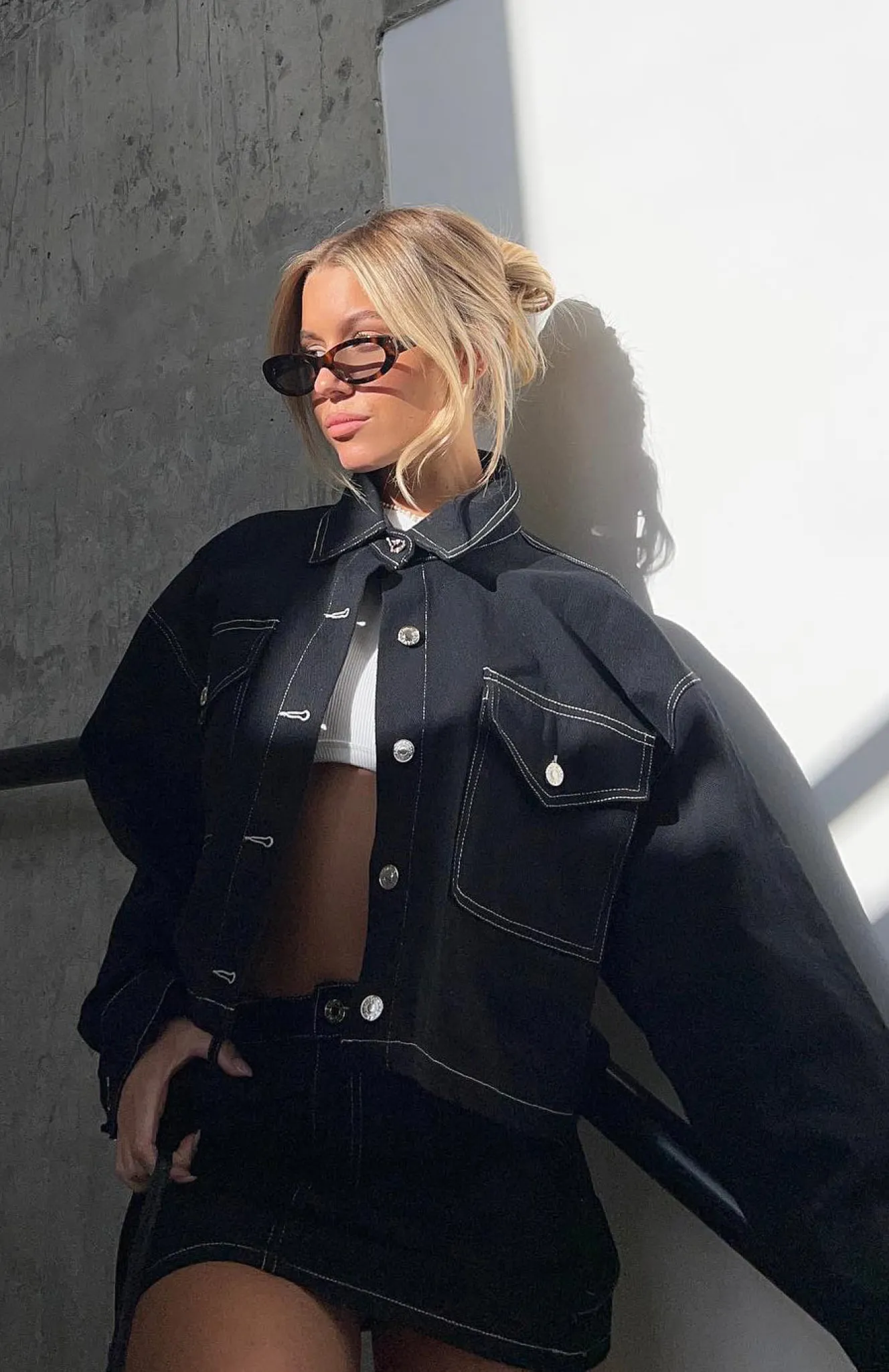 Restocked | White Fox Boutique Mystery Of Love Cargo Mini Skirt black