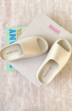 Restocked | White Fox Boutique On The Edge Slides Off white